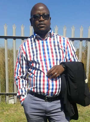 Dumi Mkhuma